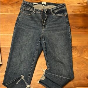 Ava & Viv Blue Ankle Cropped Jeans with Distressed Hem